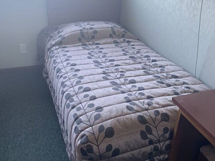 Студия Стандарт, Manapouri Lakeview Motor Inn