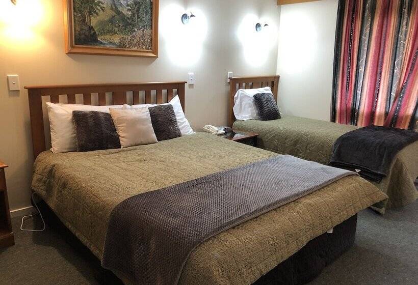 استودیوی لوکس, Manapouri Lakeview Motor Inn