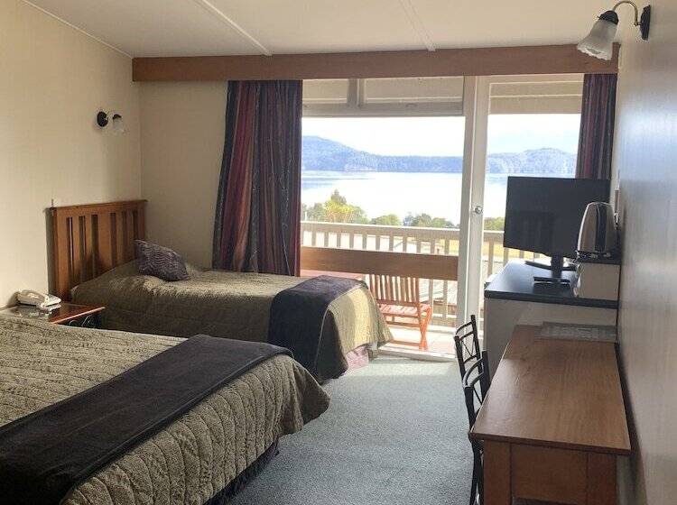 استودیوی لوکس, Manapouri Lakeview Motor Inn