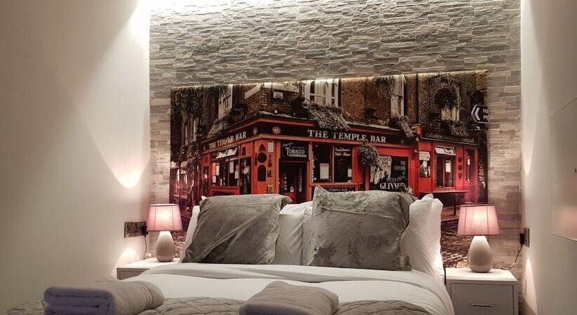 스탠다드 룸, Temple Bar Lane
