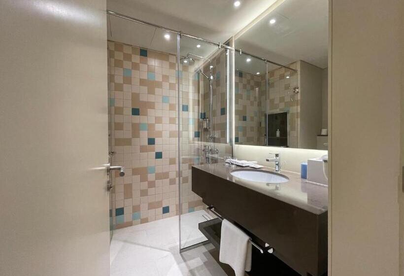 اتاق لوکس با چشمانداز شهر, Citadines Culture Village Dubai, Waterfront Jadaf