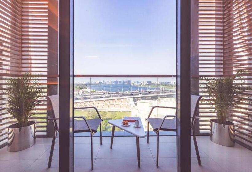 اتاق اجرایی, Citadines Culture Village Dubai, Waterfront Jadaf