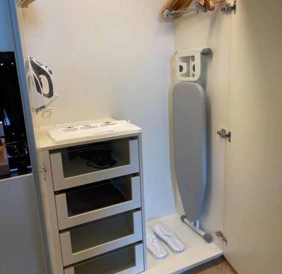 Premium Room City View, Citadines Culture Village Dubai, Waterfront Jadaf