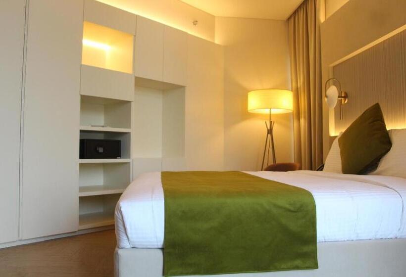 Premium Room City View, Citadines Culture Village Dubai, Waterfront Jadaf