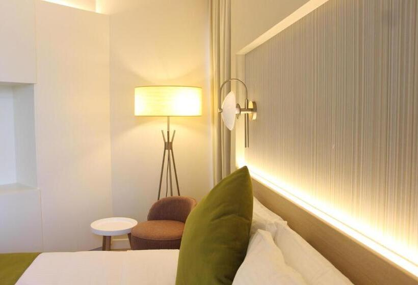 Premium Room City View, Citadines Culture Village Dubai, Waterfront Jadaf