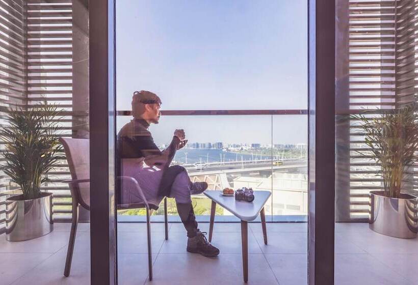 اتاق اجرایی, Citadines Culture Village Dubai, Waterfront Jadaf