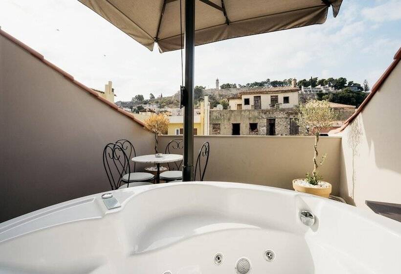 سوئیت با تخت بزرگ, Espero Royal Stay