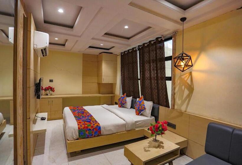 エクゼクティブトリプル, Fabhotel Sun Park