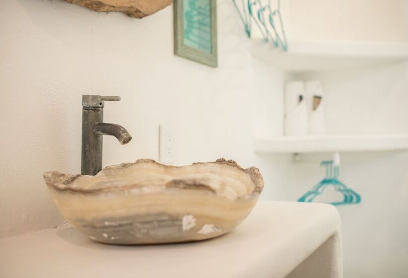 전망 스탠다드 룸 더블 침대, Ade