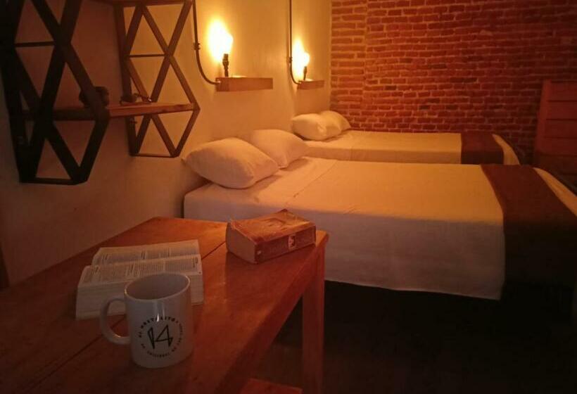 غرفة قياسية, El Hostalito 14