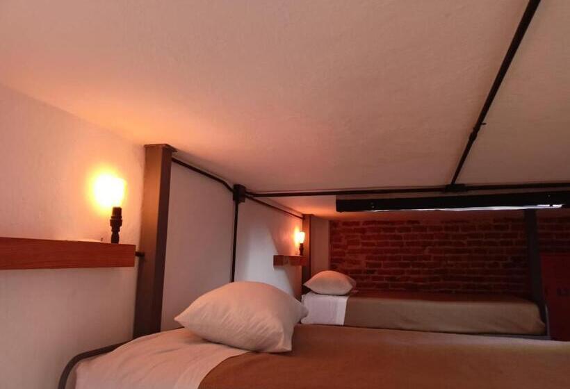 غرفة قياسية رباعية, El Hostalito 14