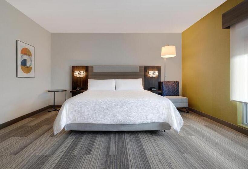 Номер Стандарт Кровать Кинг Адаптированный для Инвалидов, Holiday Inn Express & Suites   Glendale Downtown