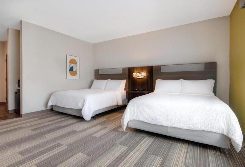 Номер Стандарт Адаптированный для Инвалидов, Holiday Inn Express & Suites   Glendale Downtown