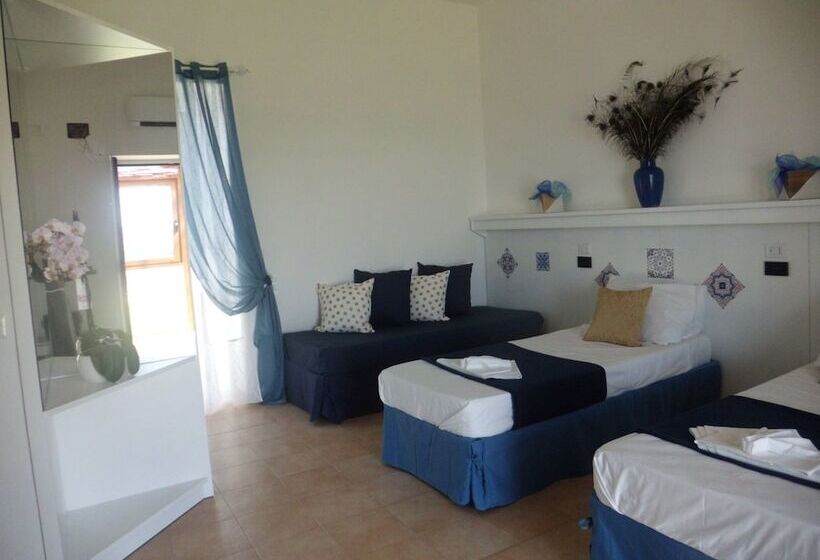 غرفة قياسية رباعية, Oasi Madre Della Pace