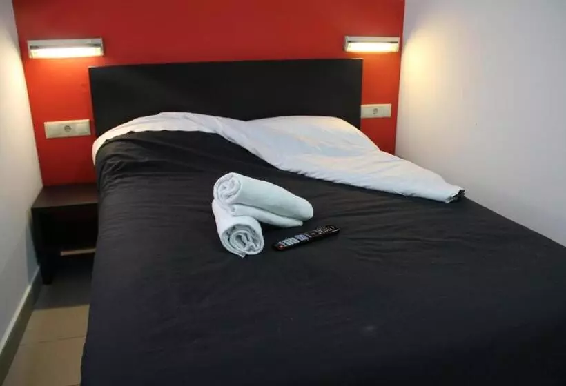 اتاق استاندارد, Room00 Valencia Hostel