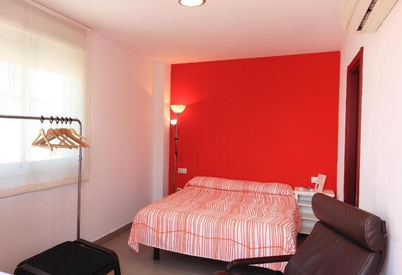 غرفة قياسية, Room00 Valencia Hostel