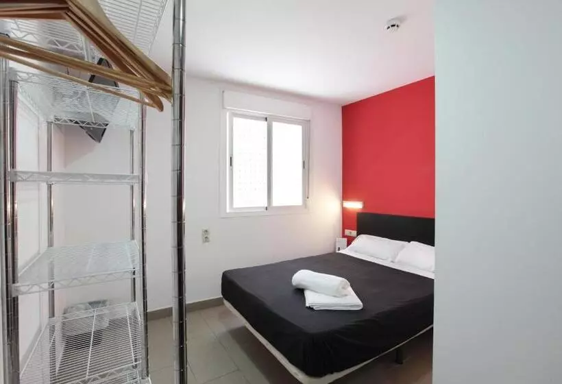 اتاق استاندارد, Room00 Valencia Hostel