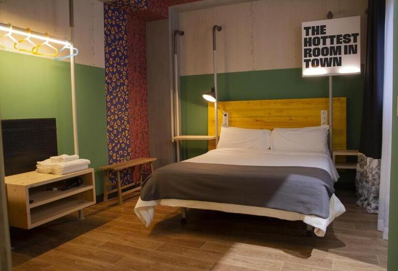 חדר דלוקס, Room00 Valencia Hostel