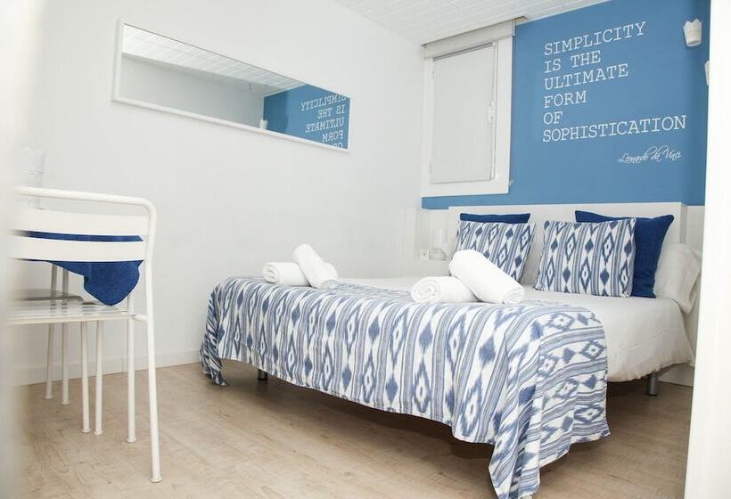 اتاق عادی, Petit