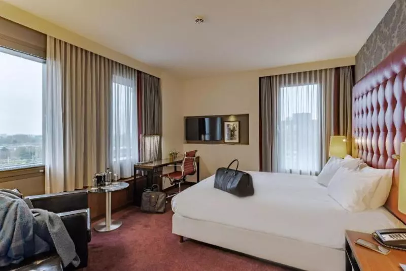 キングサイズベッドのスタンダードルーム, Crowne Plaza Amsterdam   South, An Ihg