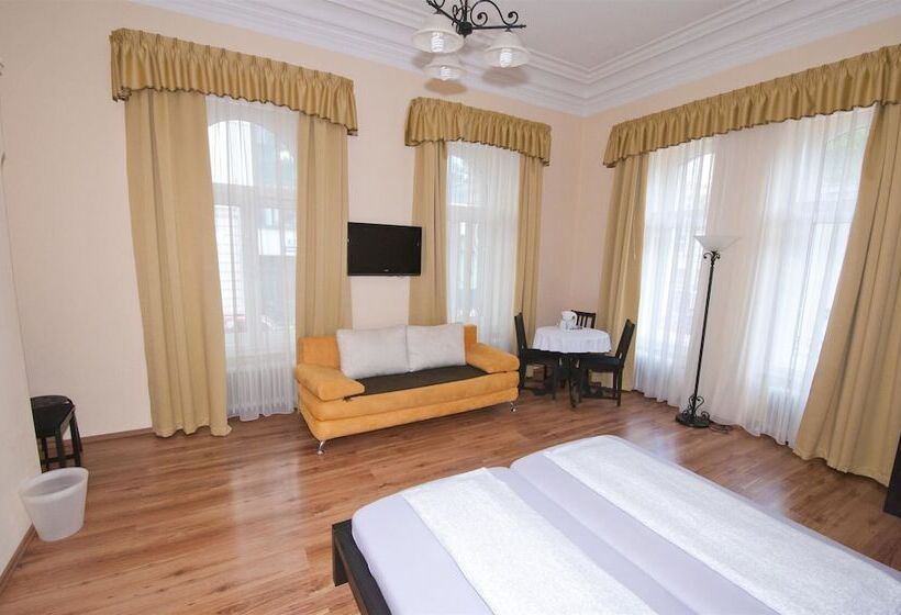 اتاق استاندارد, K+t Boardinghouse