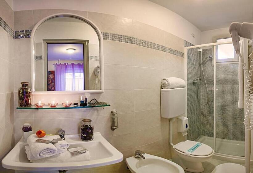 غرفة قياسية, Locanda Rosy