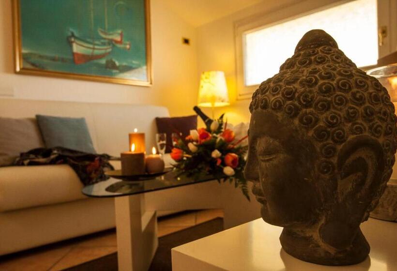 سوییت جونیور, Locanda Rosy