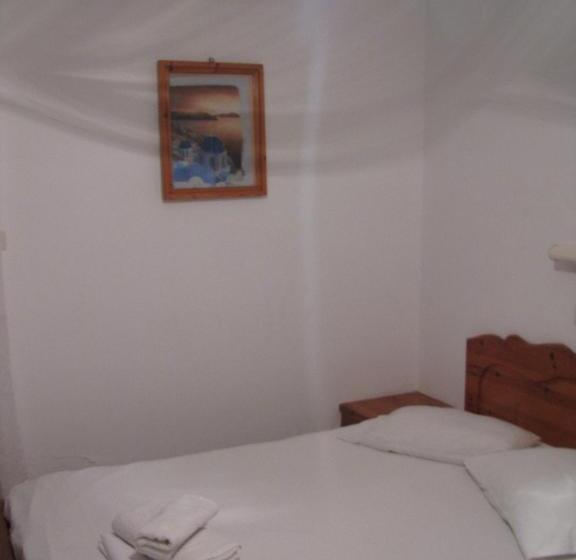 标准工作室带阳台, Perissa