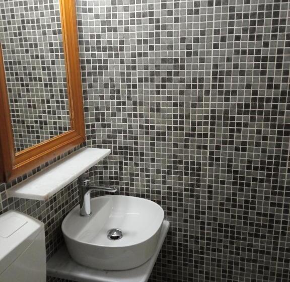 标准工作室, Perissa