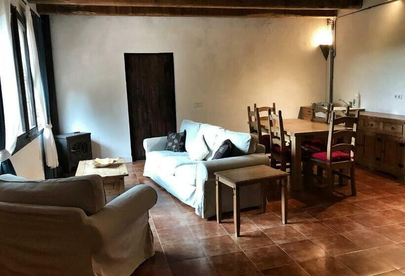 标准工作室, Mas Pelegri