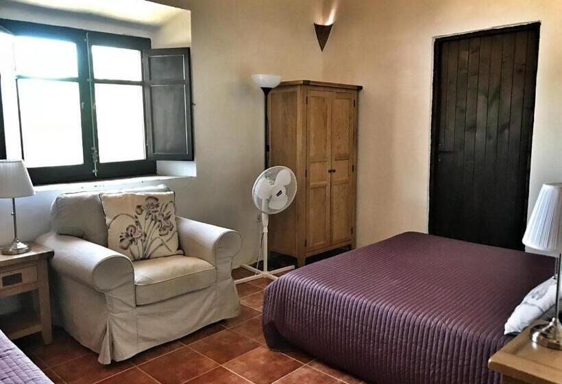 标准间, Mas Pelegri