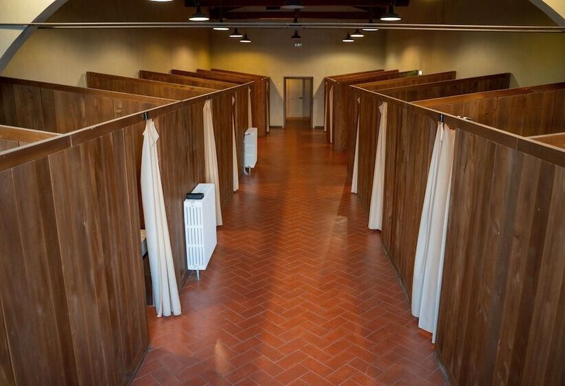 共用房间的床, Ostello Del Bigallo   Bigallo Hostel