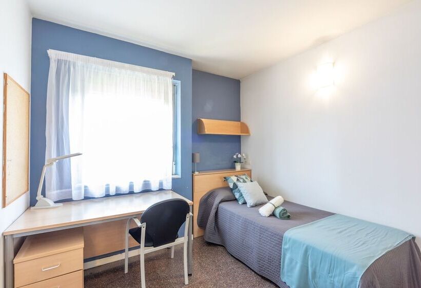 Студия Стандарт, Residencia Universitaria La Ciutadella