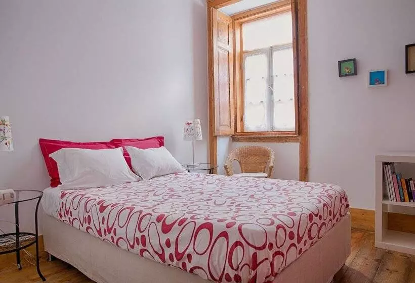 اتاق استاندارد, This Is Lisbon Hostel