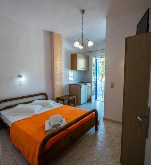 חדר אקונומי, Villa Limnes