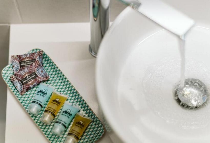 חדר סטנדרט נוף לבריכה, Villa Limnes