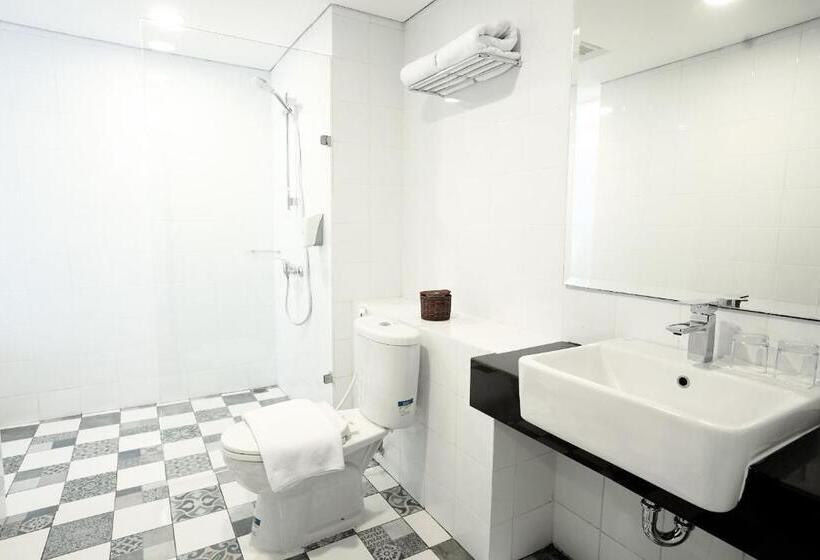 חדר דחוקס עם מיטת קינג, Coffee Hotel Ayola Dolok Sanggul