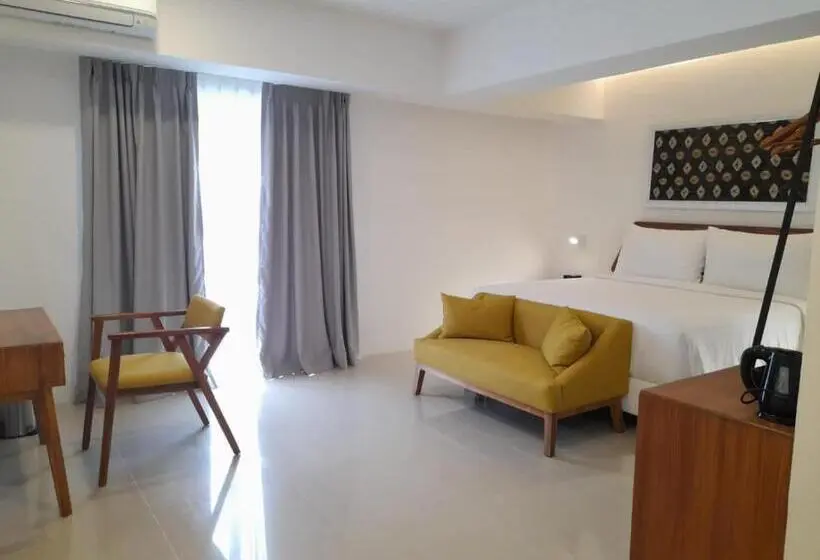キングサイズベッドのデラックスルーム, Coffee Hotel Ayola Dolok Sanggul