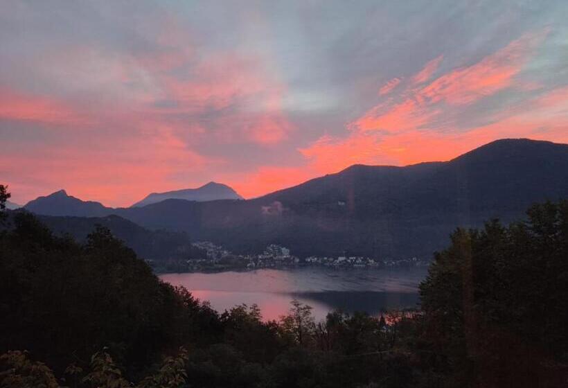 Quarto Estandar, La Finestra Sul Lago
