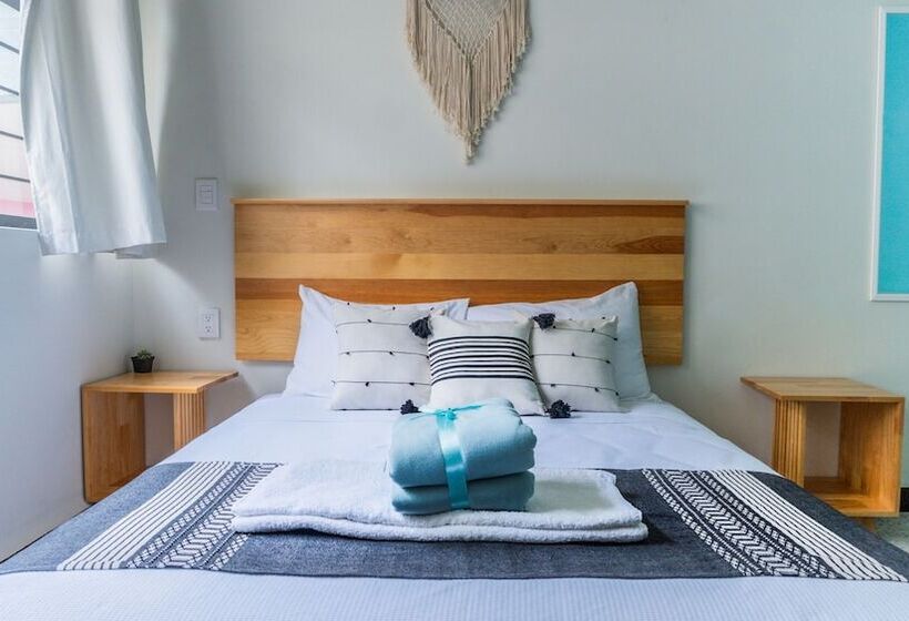 Номер Стандарт, Esencia Oaxaca