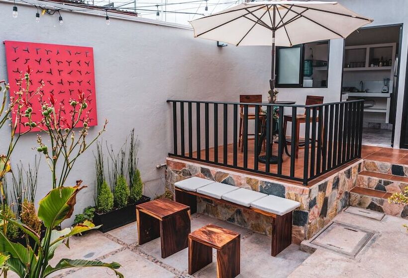 Номер Стандарт, Esencia Oaxaca