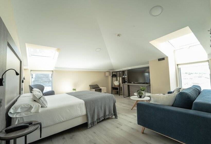 اتاق لوکس, Lux Melide