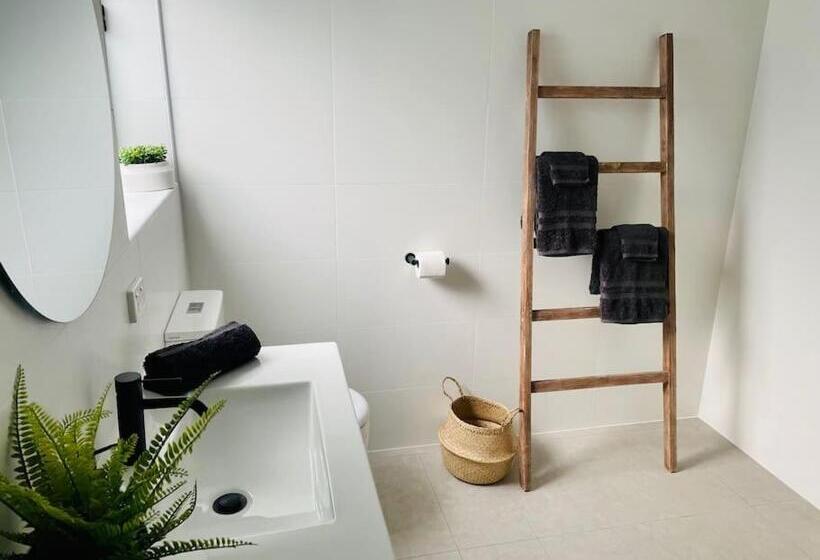 수피리어 룸, Casa Swift