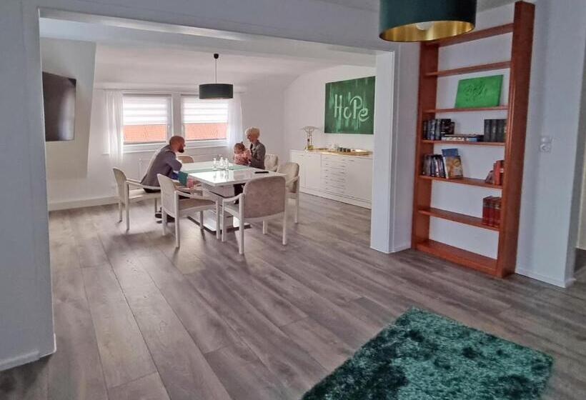 패밀리 스튜디오, Fernweh Harz