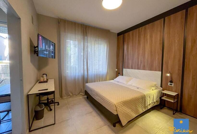 اتاق خانوادگی, Florian Home