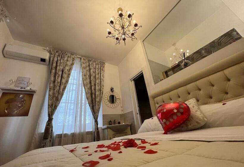 סוויטה עם ג'קוזי, Notte Rosa Suites & Relax