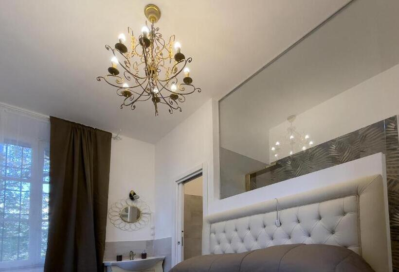 סוויטה עם ג'קוזי, Notte Rosa Suites & Relax