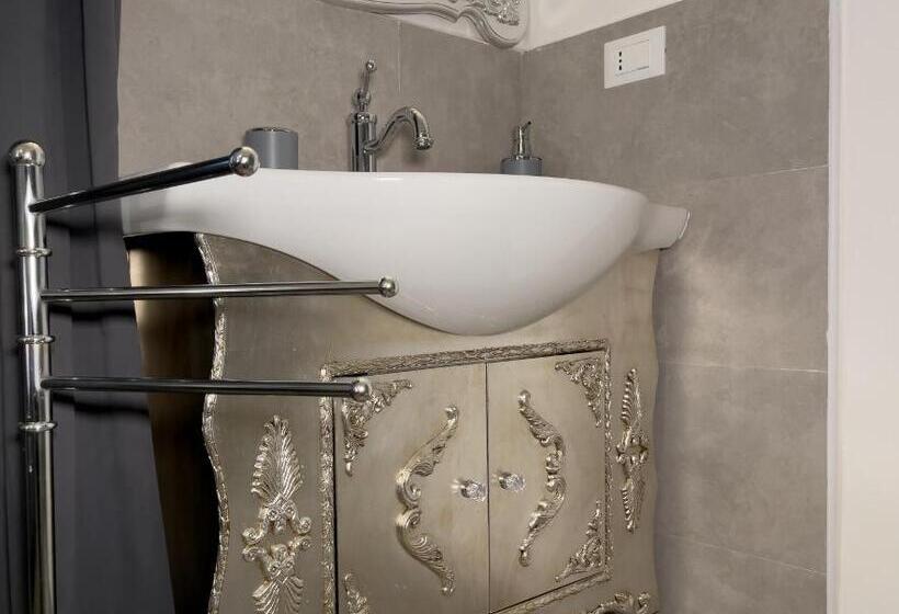 סוויטת ג'וניור עם מסג'ר מים, Notte Rosa Suites & Relax