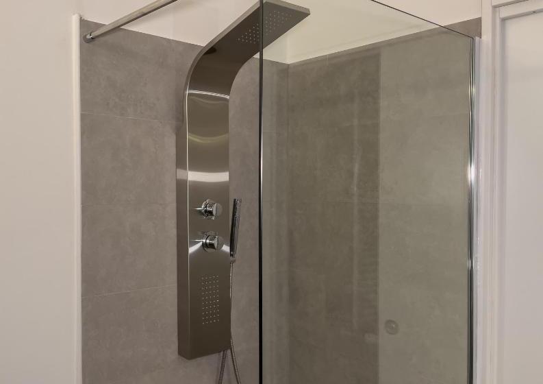 סוויטת ג'וניור עם מסג'ר מים, Notte Rosa Suites & Relax