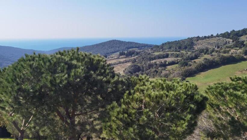 스탠다드 트리플 룸, Vista Sulle Isole Dell Arcipelago Toscano